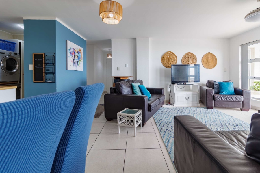 To Let 3 Bedroom Property for Rent in Bloubergrant Western Cape